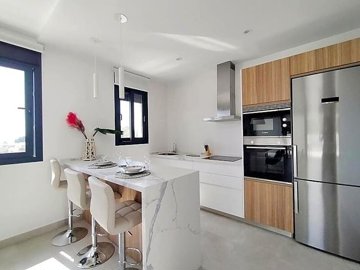 Interior 6