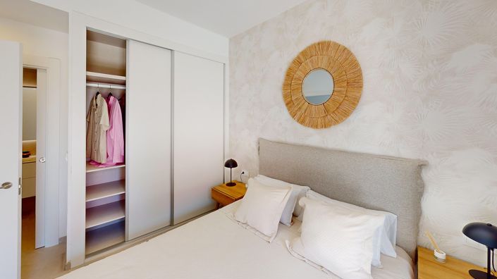 Image No.11-2 Bed Apartment for sale