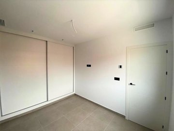 Interior 5