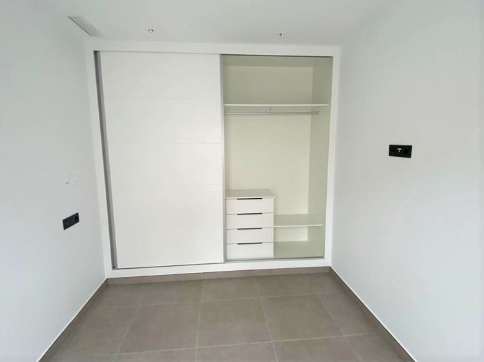 Image No.17-3 Bed House/Villa for sale