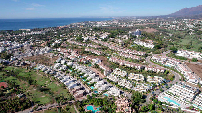Image No.5-Maison / Villa de 4 chambres à vendre à Estepona