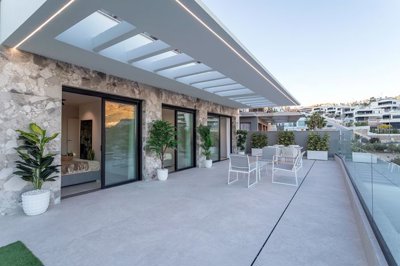 Exterior 6