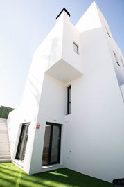 Exterior 11