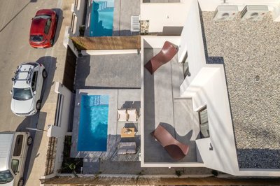 Exterior 5