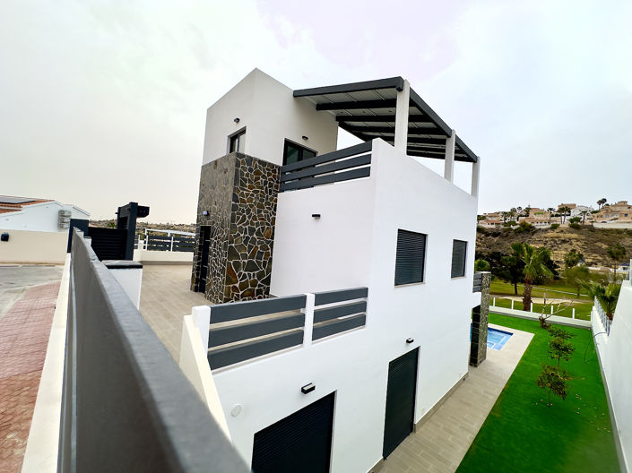 Image No.9-3 Bed House/Villa for sale