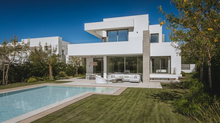 Image No.4-5 Bed House/Villa for sale