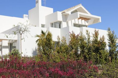 Exterior 11