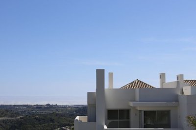 Exterior 14