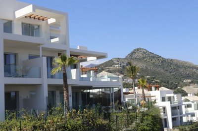 Exterior 9
