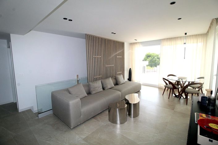 Image No.10-3 Bed House/Villa for sale