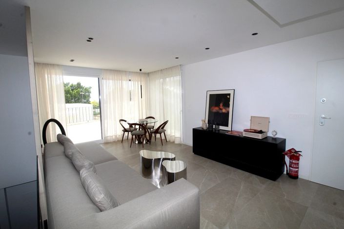 Image No.12-3 Bed House/Villa for sale