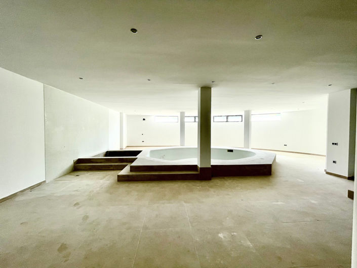 Image No.23-5 Bed House/Villa for sale