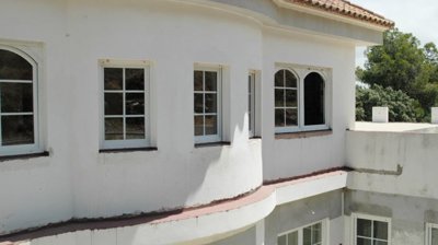 Exterior 6