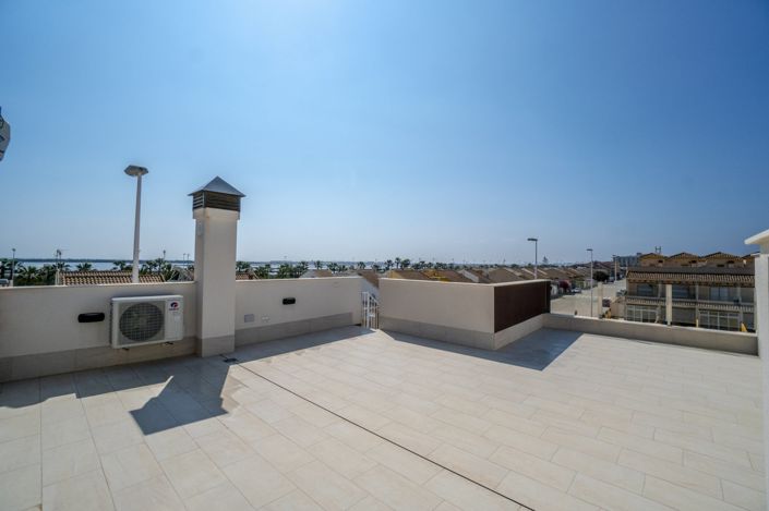 Image No.23-2 Bed Apartment for sale