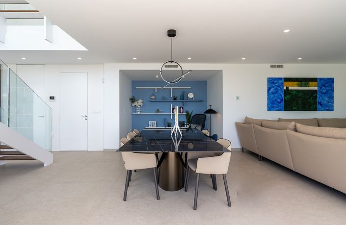 Image No.11-4 Bed House/Villa for sale