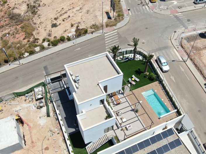 Image No.13-4 Bed House/Villa for sale