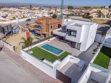 Exterior 4