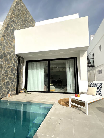 Image No.2-3 Bed House/Villa for sale