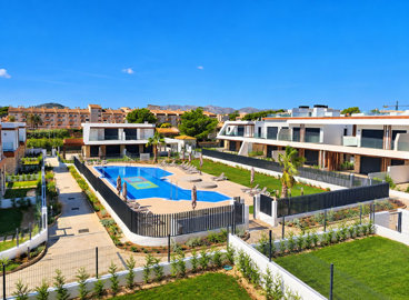 Exterior 3