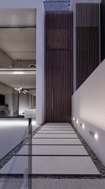 Exterior 5