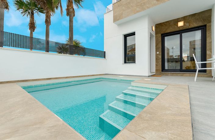 Image No.1-Maison / Villa de 3 chambres à vendre à Torrevieja