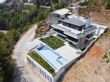 Exterior 7