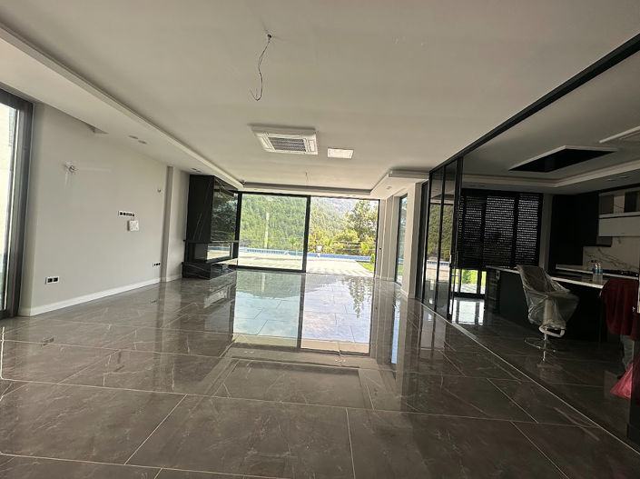 Image No.40-5 Bed House/Villa for sale