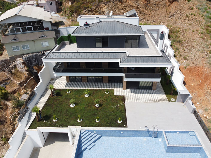 Image No.6-5 Bed House/Villa for sale