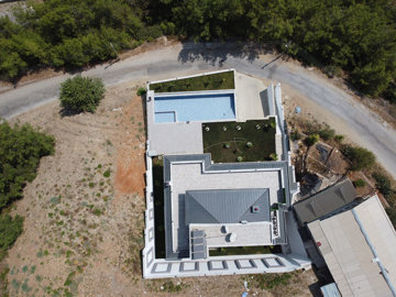 Exterior 9