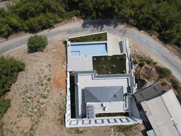 Exterior 9