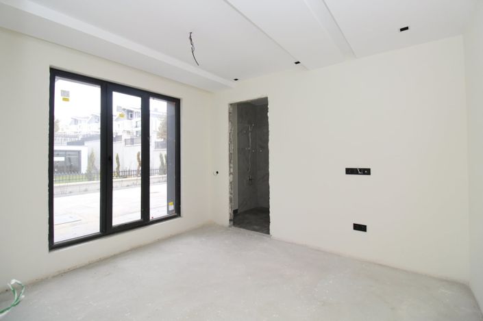 Image No.18-5 Bed House/Villa for sale