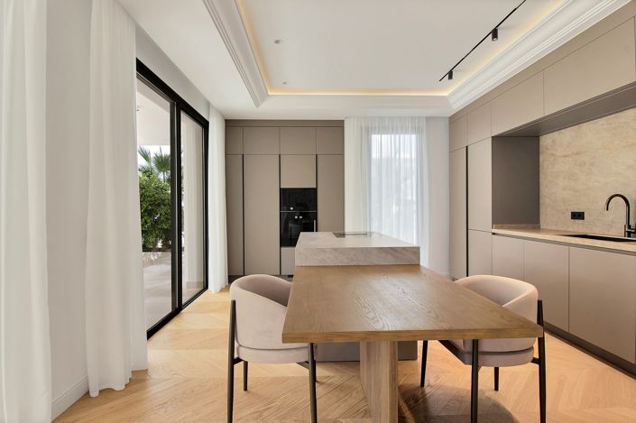 Image No.25-5 Bed House/Villa for sale