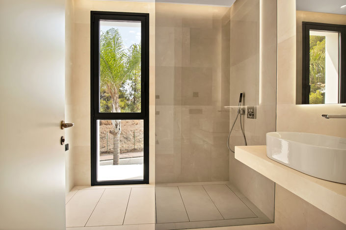 Image No.37-5 Bed House/Villa for sale