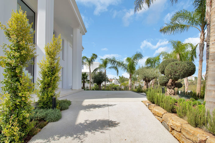 Image No.6-5 Bed House/Villa for sale