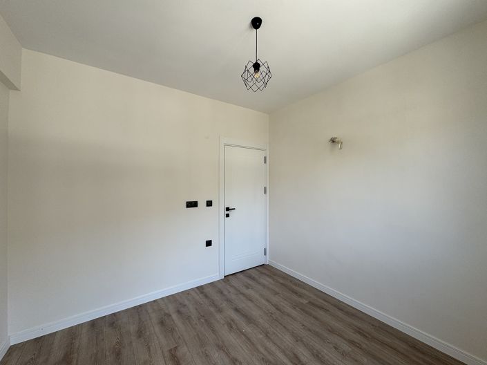 Image No.16-1 Bed Apartment for sale