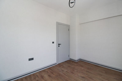 Interior 11