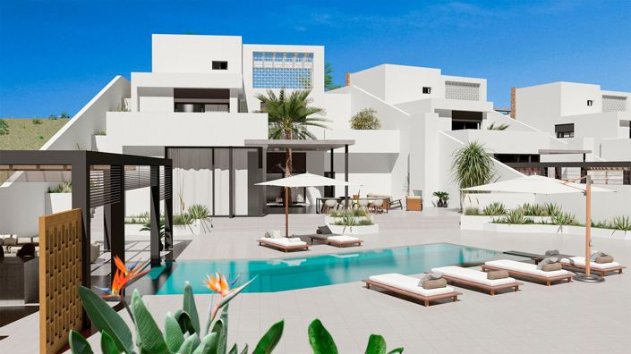 Image No.2-4 Bed House/Villa for sale