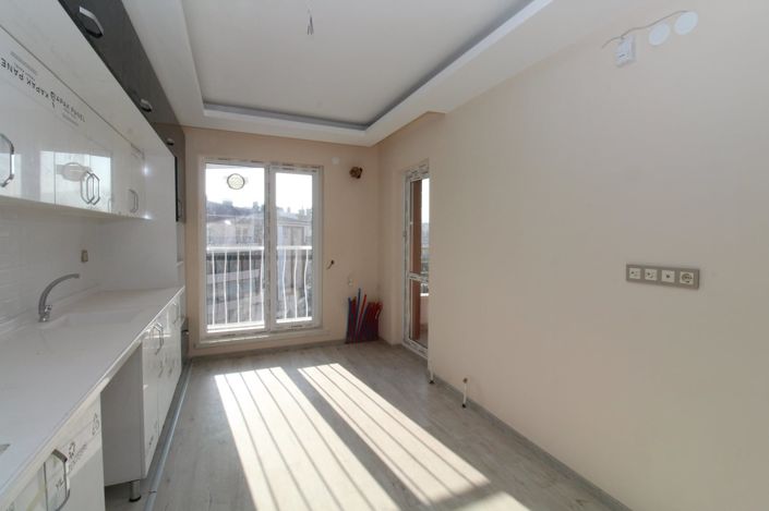 Image No.7-Appartement de 1 chambre à vendre à Karapürçek