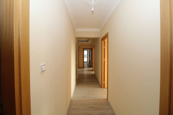 Image No.18-4 Bed Apartment for sale