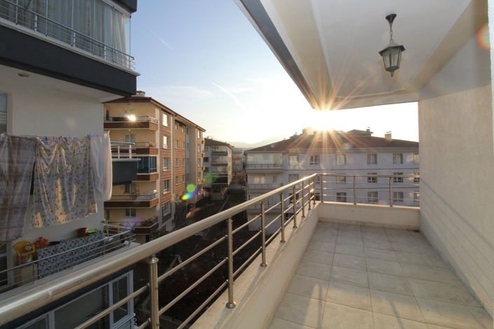 Image No.21-4 Bed Apartment for sale