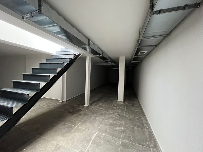 Image No.6-Commercial for sale