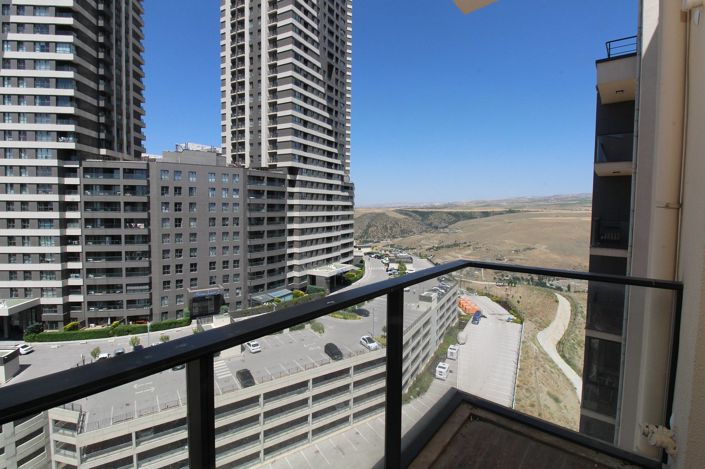 Image No.31-3 Bed Apartment for sale