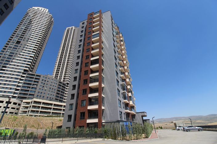 Image No.9-3 Bed Apartment for sale