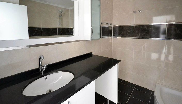 Image No.23-3 Bed Apartment for sale