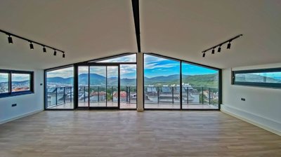 Interior 2