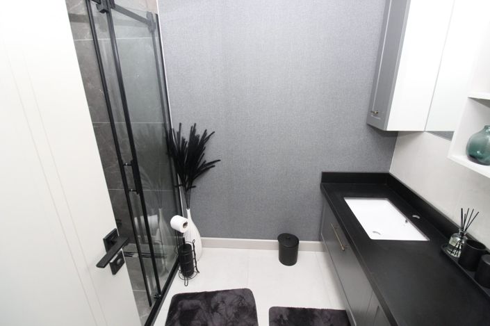 Image No.24-4 Bed Apartment for sale