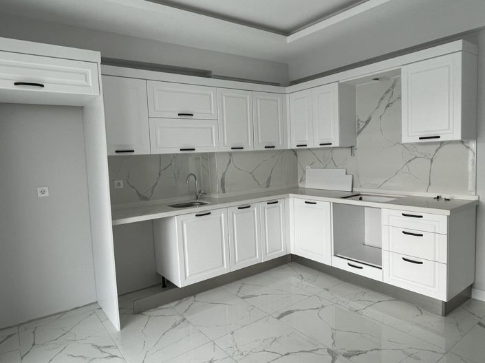 Image No.8-3 Bed Apartment for sale