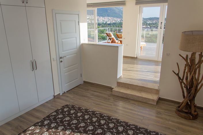 Image No.23-4 Bed House/Villa for sale