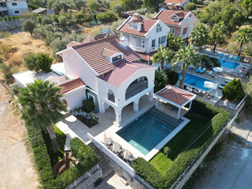 Exterior 1