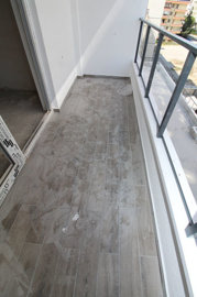 Interior 9